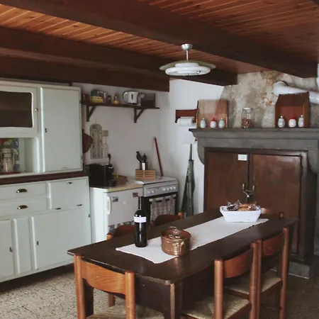 Casa L'acerone